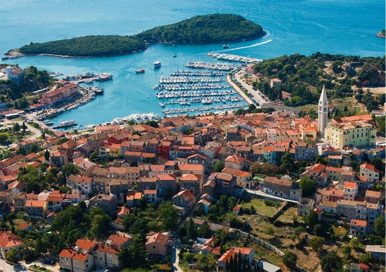 Апартаменты Adria Врсар Экстерьер фото